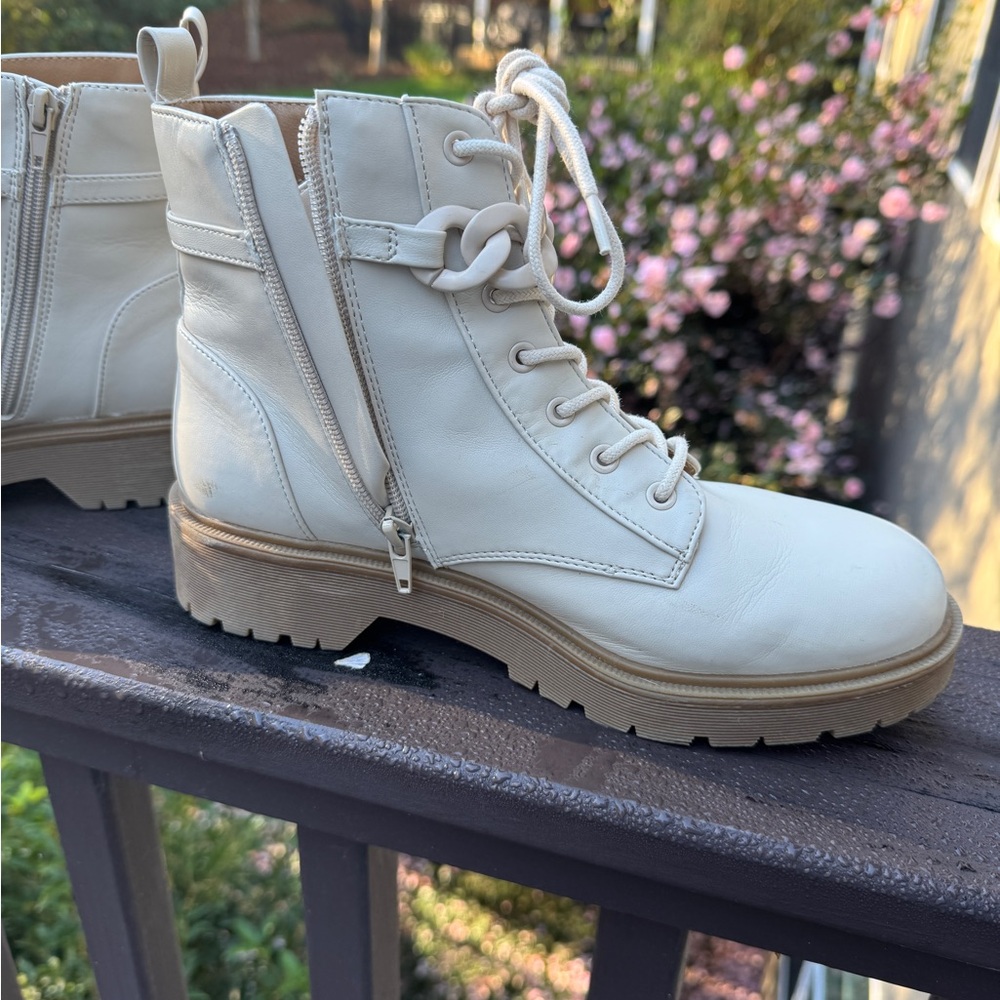 R Report Layla Ivory Block Heel Chain Trim Bootie… - image 3